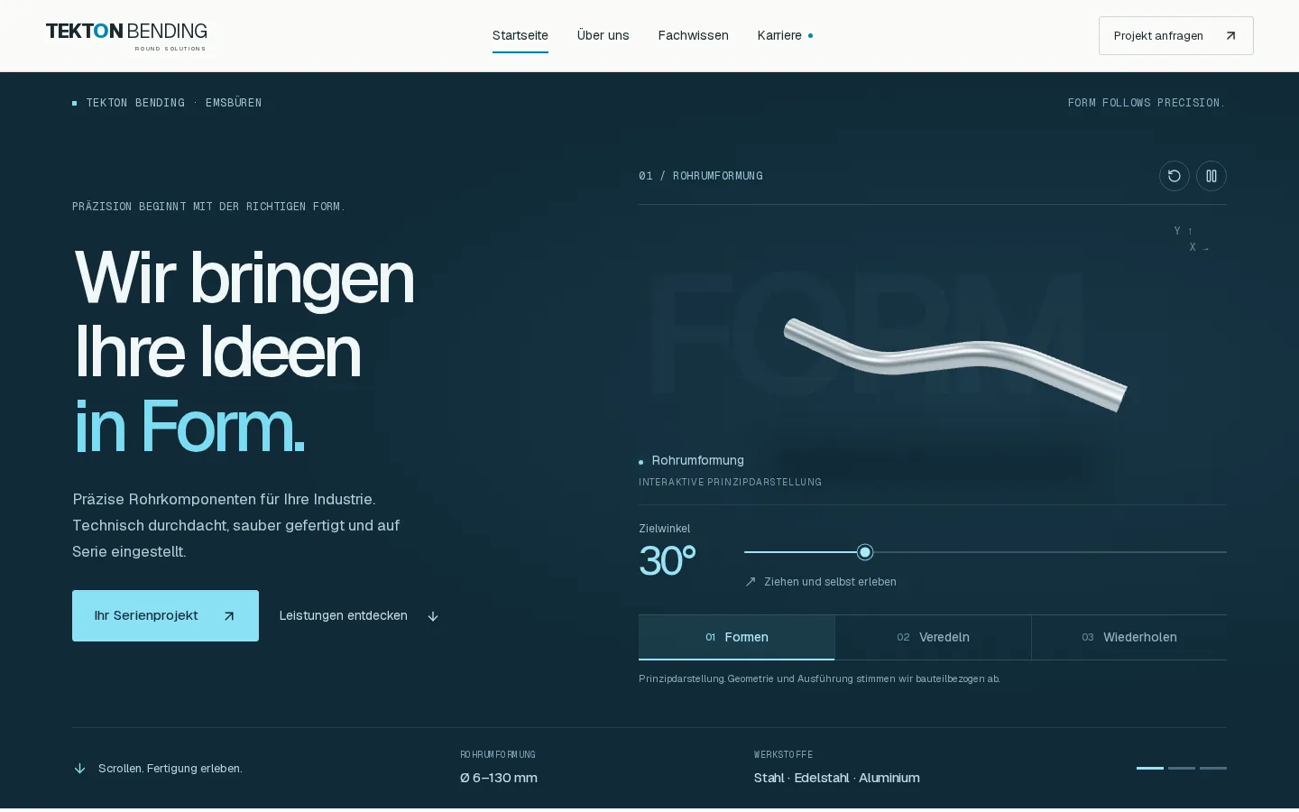 Startseite der TEKTON-Bending-Website: Headline „Wir bringen Ihre Ideen in Form.“ neben einer interaktiven Darstellung eines gebogenen Rohrs